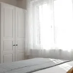 Laura Apartment