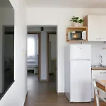 Laura Brodarica (Sibenik-Knin)