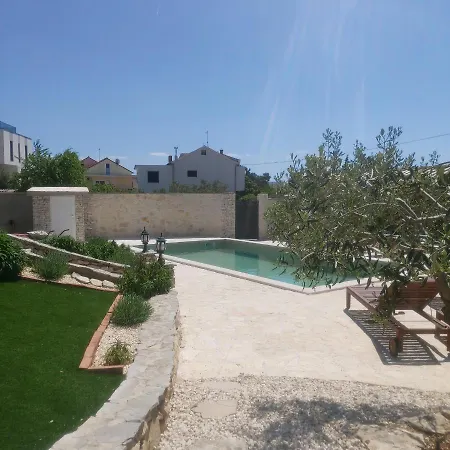 Laura Appartamento Brodarica (Sibenik-Knin)