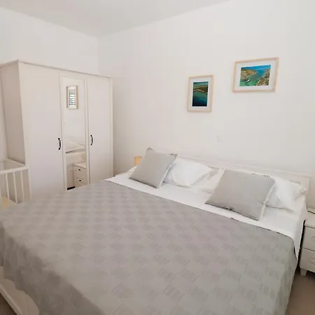 Laura Appartamento Brodarica (Sibenik-Knin)