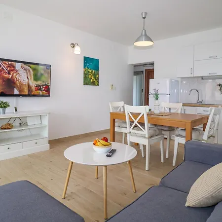 Apartament Laura Brodarica (Sibenik-Knin)